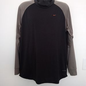 NIKE FIT L/S 👕